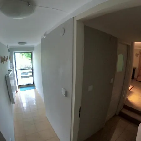 Διαμέρισμα Przytulny Z Lazienka Cosy With Bathroom *